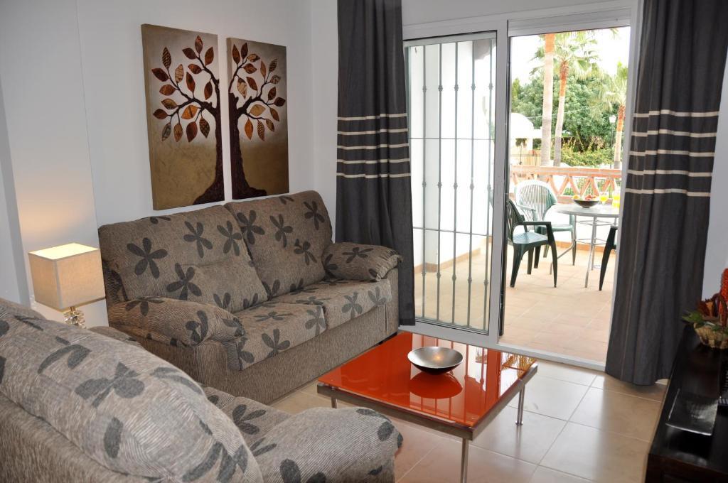 Nerja Paradise Rentals - Chimenea Apts Cameră foto
